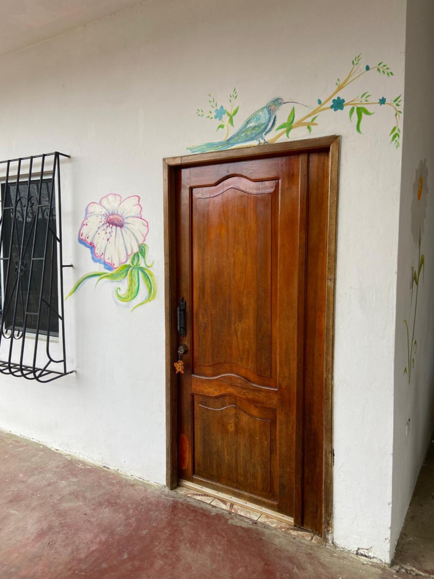 Hosteria Del Puerto Puerto López Esterno foto
